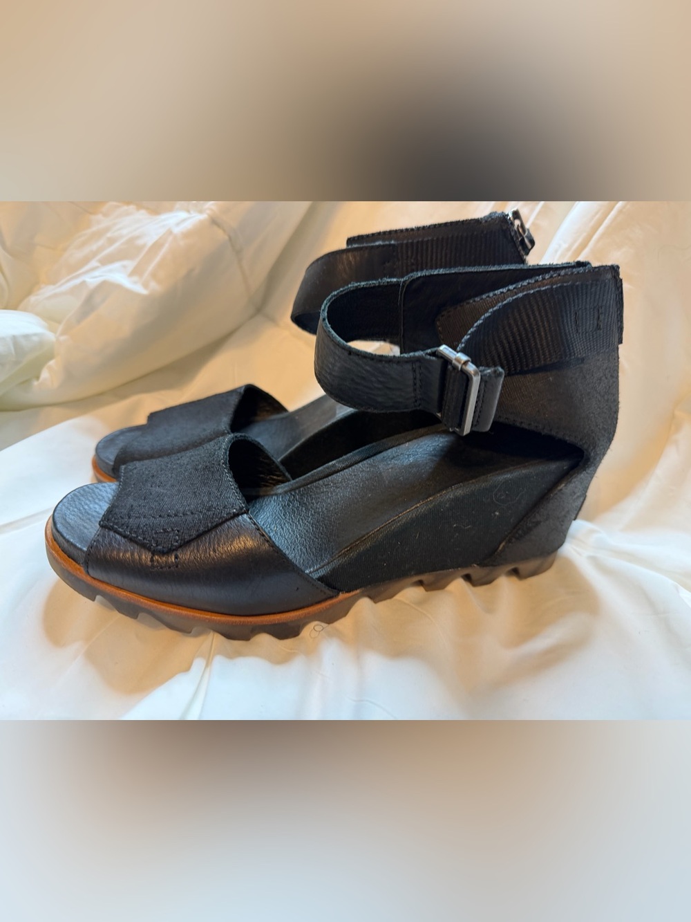 JOANIE SOREL LEATHER Black Women's Wedge Sandals with Ankle Strap NWOT